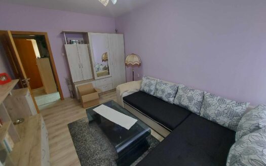 Четиристаен апартамент, 100кв.м, Пазара