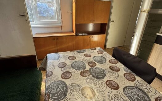 ДВУСТАЕН АПАРТАМЕНТ в района на кв.Вароша, ет. 1 в гр. Търговище НАЕМ