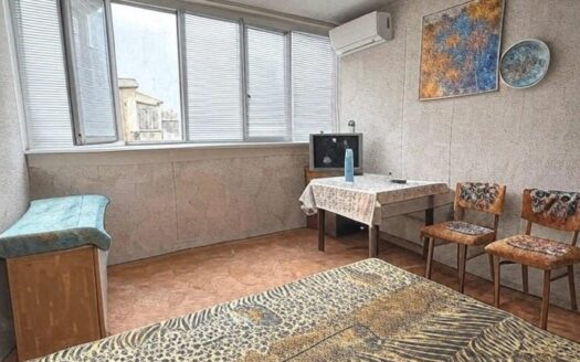 Четиристаен апартамент, кв. ,,Борово око“, Продава се, гр.Търговище