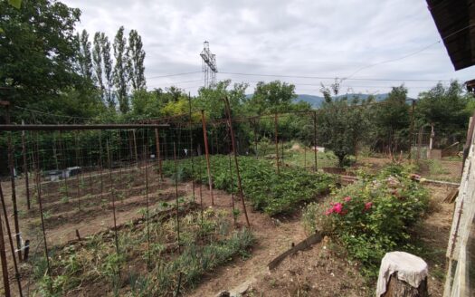 Вила, м-т Драката, Продава се, гр.Търговище