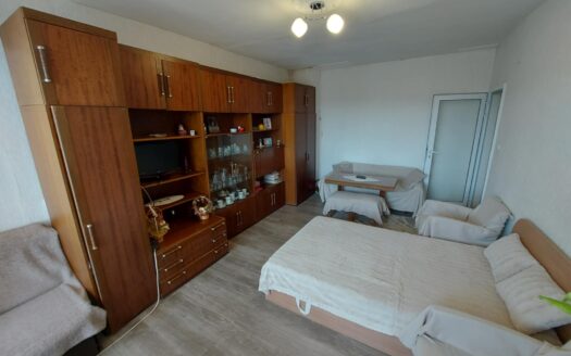 „Изгоден дом“ предлага: Двустаен апартамент 65 кв.м в кв. „Запад 2“, гр. Търговище