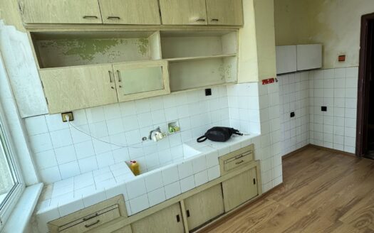 🏠 ПРОДАВА СЕ ПРОСТОРЕН ПЕТСТАЕН ТУХЛЕН АПАРТАМЕНТ С ГАРАЖ В ИДЕАЛНИЯ ЦЕНТЪР НА ГР. ТЪРГОВИЩЕ