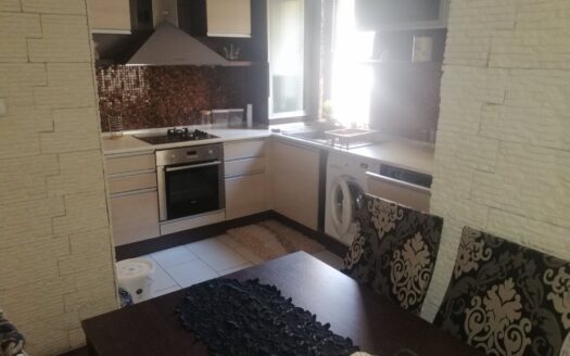 🏡✨ ДВУСТАЕН ТУХЛЕН АПАРТАМЕНТ ПОД НАЕМ – кв. ВАРОША, гр. ТЪРГОВИЩЕ ✨🏡