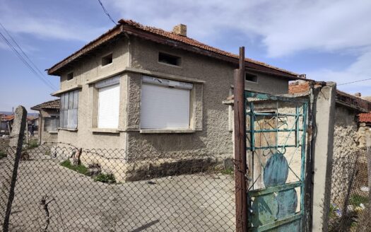 🏡 ДВЕ КЪЩИ В ЕДИН ДВОР – 120 кв.м ОБЩА ПЛОЩ 🌿✨