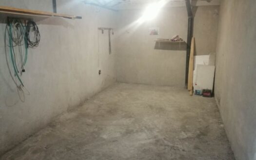 Гараж, 18кв.м, кв. Боровец